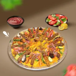 صينية لحم مع مشويات